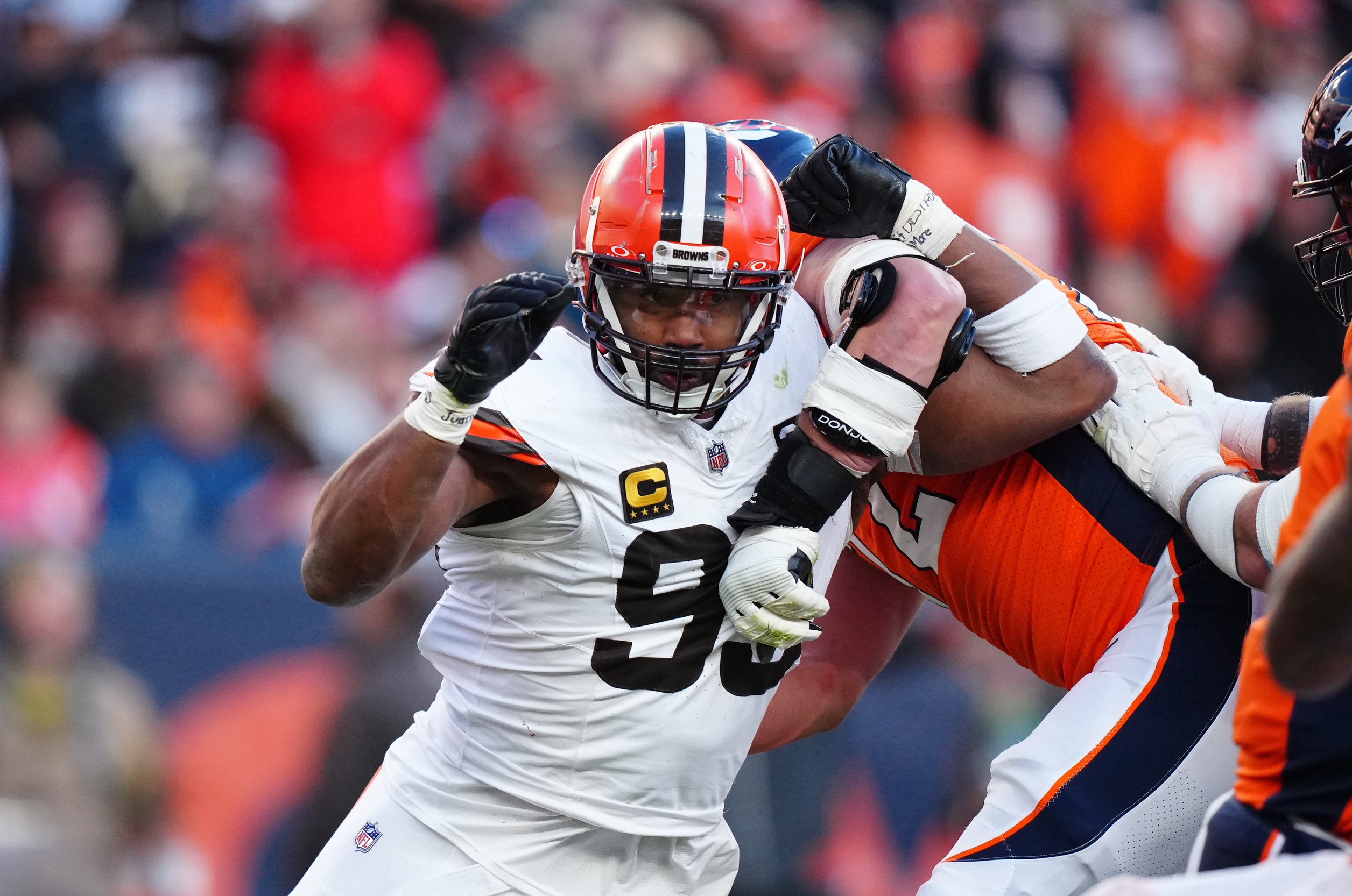 NFL’s Sack Kings: Ranking the 10 Highest-Paid Edge Rushers in 2025
